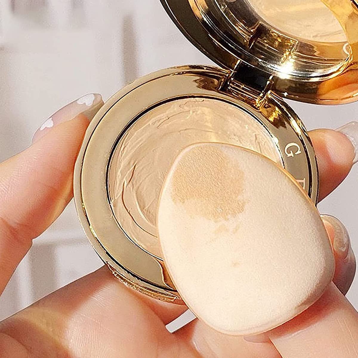 MAYCREATE 6Pcs Makeup Powder Puff for Women Beauty Blender Makeup Sponges Mini Finger Puff, Concealer Brush Alternatives, Makeup Blender for Nose Around, Freckles, Eye Bags (Multi) MAYCREATE 6Pcs Makeup Powder Puff for Women Beauty Blender Makeup Sponges Mini Finger Puff, Concealer Brush Alternatives, Makeup Blender for Nose Around, Freckles, Eye Bags (Multi)